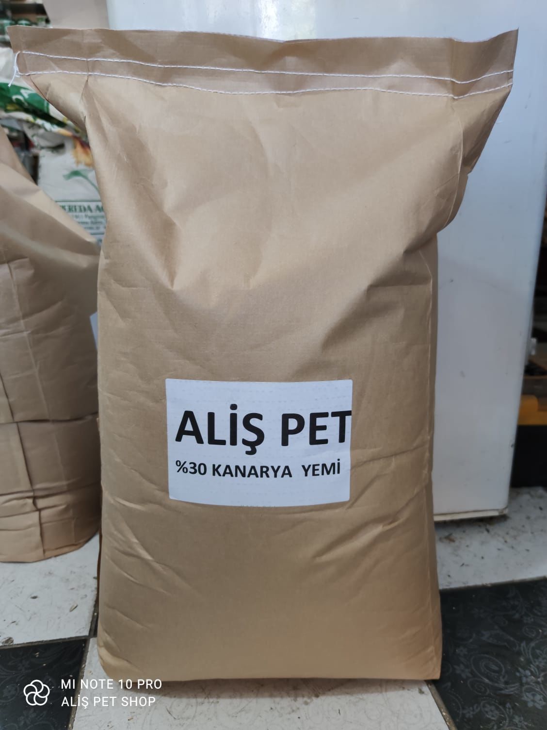 MAHABBET KARIŞIK %30 ASPURLU LÜX ÜRETİM YEMİ 20 kg