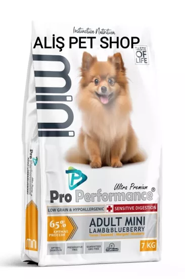 Pro Performance Kuzu Etli ve Yaban Mersinli Küçük Irk Köpek Maması 7 Kg